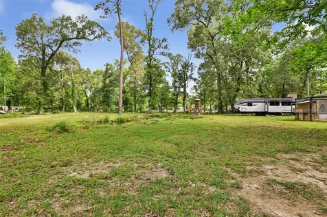 55 County Road 6483 Dayton TX 77535