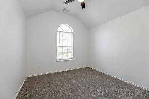150 S Star Ridge Cir Circle The Woodlands TX 77382