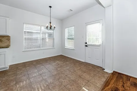 150 S Star Ridge Cir Circle The Woodlands TX 77382