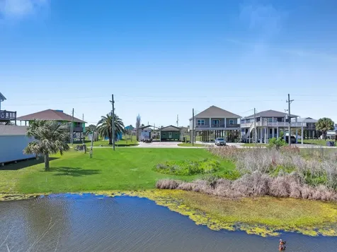 1980 Avenue F Crystal Beach TX 77650
