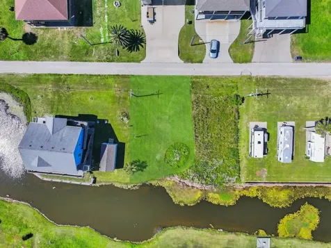 1980 Avenue F Crystal Beach TX 77650