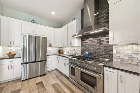 31734 Bayou Bend Richwood TX 77515