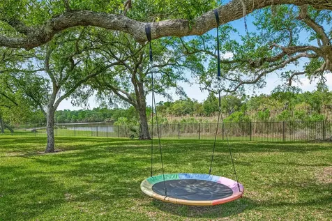 31734 Bayou Bend Richwood TX 77515