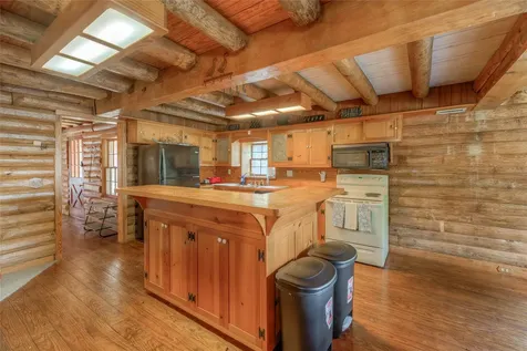 185 Country Lane Livingston TX 77351