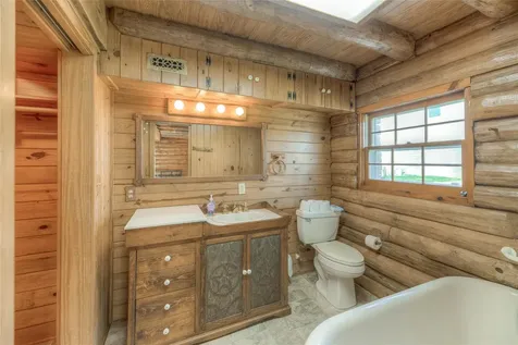 185 Country Lane Livingston TX 77351