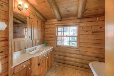 185 Country Lane Livingston TX 77351