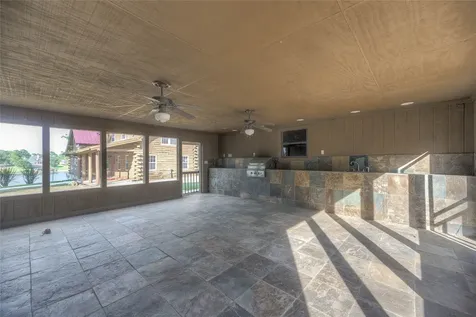 185 Country Lane Livingston TX 77351