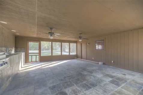 185 Country Lane Livingston TX 77351