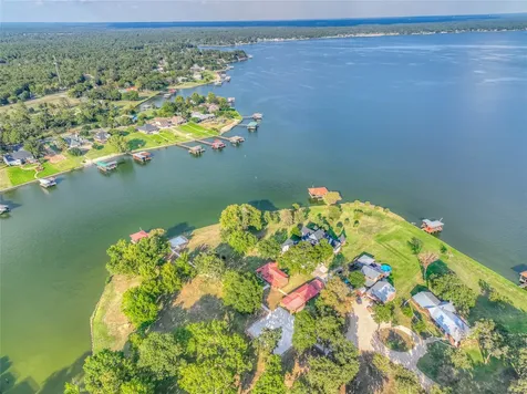 185 Country Lane Livingston TX 77351