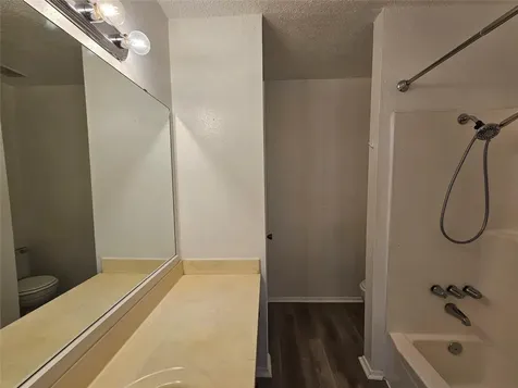 6476 Alisa Lane 615 Houston TX 77084