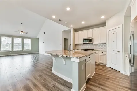 13017 Sapphire Lake Lane Texas City TX 77568