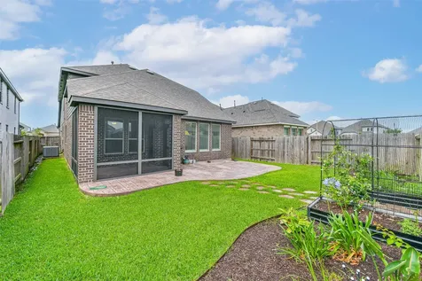 13017 Sapphire Lake Lane Texas City TX 77568