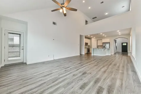 13017 Sapphire Lake Lane Texas City TX 77568