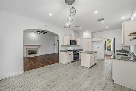 15218 Hidden Hollow Lane Sugar Land TX 77498