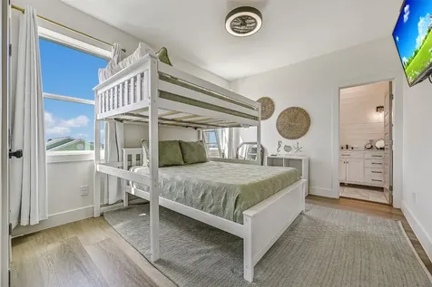 4110 Isla Del Sol Galveston TX 77554