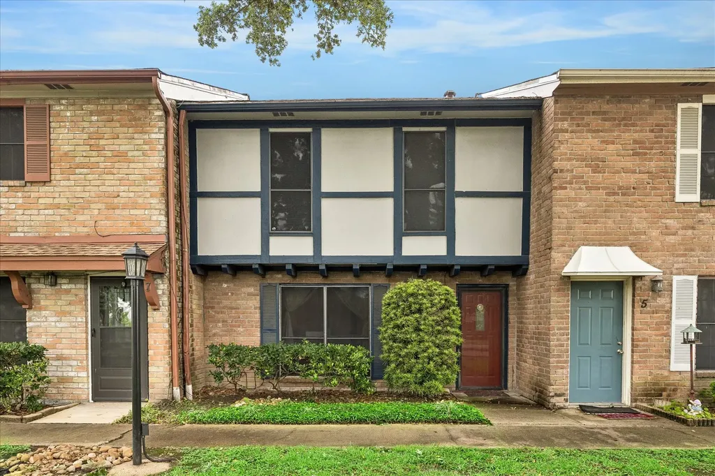 5218 Milwee Street 6 Houston TX 77092