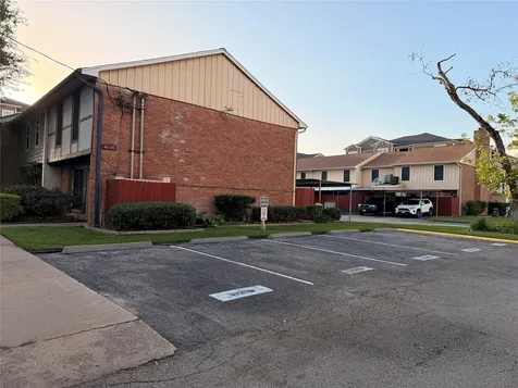 5218 Milwee Street 6 Houston TX 77092