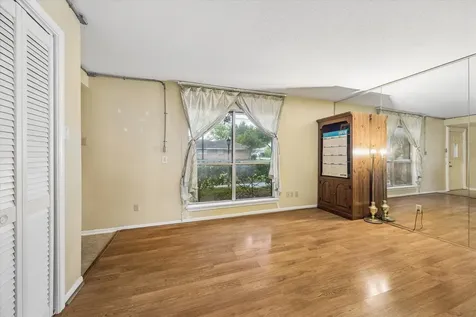 5218 Milwee Street 6 Houston TX 77092