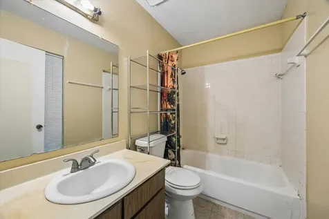 5218 Milwee Street 6 Houston TX 77092