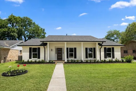 5447 Darnell Street Houston TX 77096