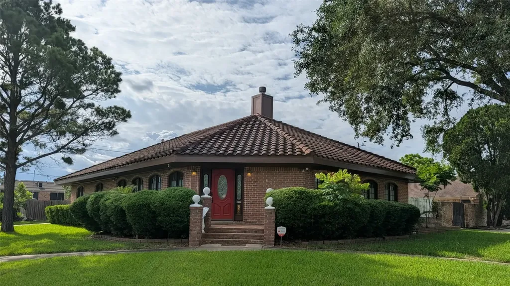 6303 Lugary Drive Houston TX 77036