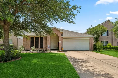 2419 Alcove Foster Court Fresno TX 77545