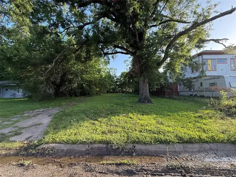 5307 Willow Glen Drive Houston TX 77033