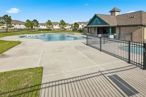5103 Dauntless Drive Houston TX 77066