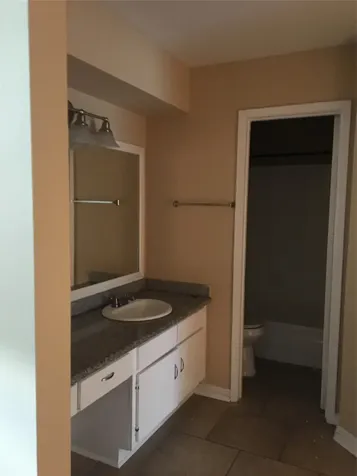 5625 Antoine Drive 102 Houston TX 77091
