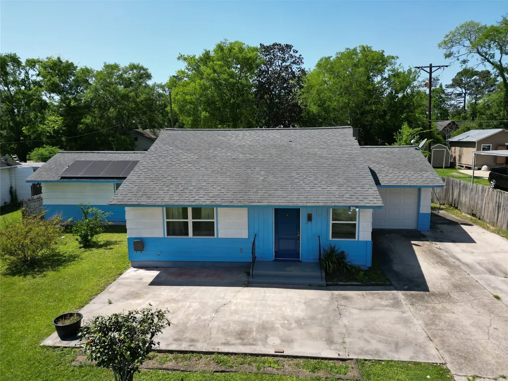 106 Jordan Avenue Cleveland TX 77327