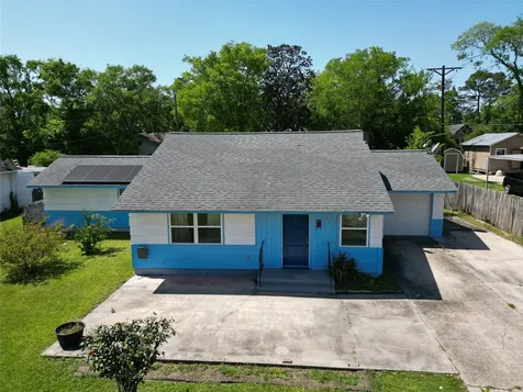 106 Jordan Avenue Cleveland TX 77327