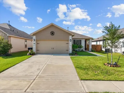 712 Allana Lane Alvin TX 77511