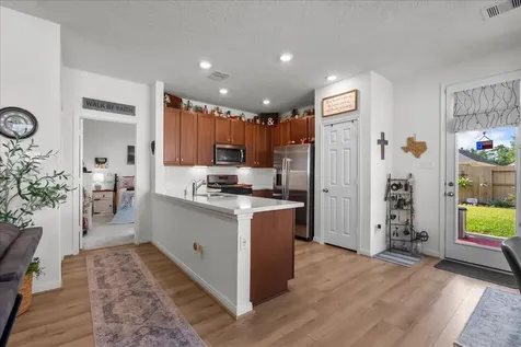 712 Allana Lane Alvin TX 77511