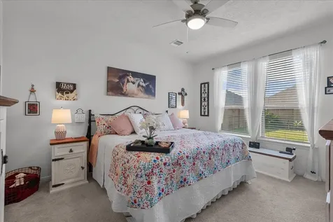 712 Allana Lane Alvin TX 77511