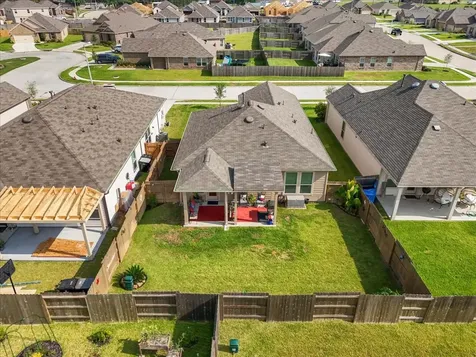 712 Allana Lane Alvin TX 77511