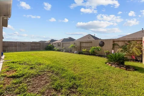 712 Allana Lane Alvin TX 77511