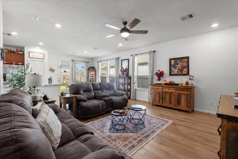 712 Allana Lane Alvin TX 77511