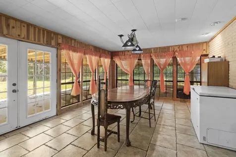 303 W Stringer Street Kirbyville TX 75956