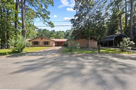 303 W Stringer Street Kirbyville TX 75956