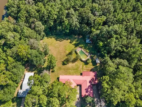 303 W Stringer Street Kirbyville TX 75956