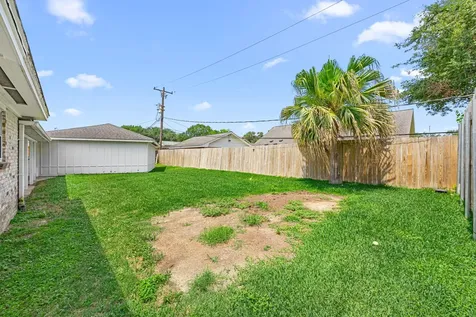 1312 Hancock Avenue Pasadena TX 77502