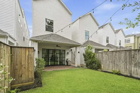 523 W 25th Street Houston TX 77008
