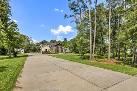 3527 Mauriene Road Huffman TX 77336