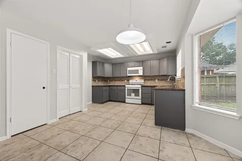 5439 Baslow Drive Katy TX 77449