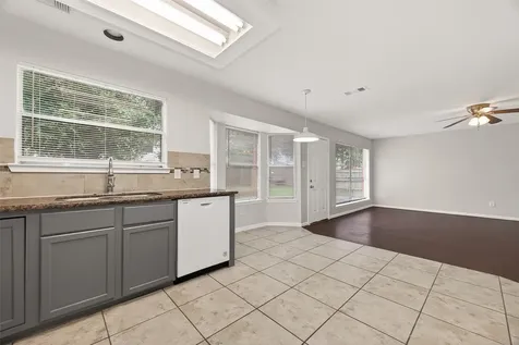 5439 Baslow Drive Katy TX 77449