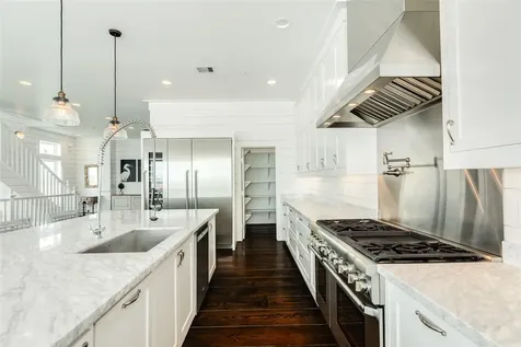 14334 Stewart Road Galveston TX 77554