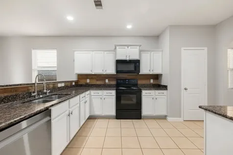12050 Quartersawn Lane Pinehurst TX 77362