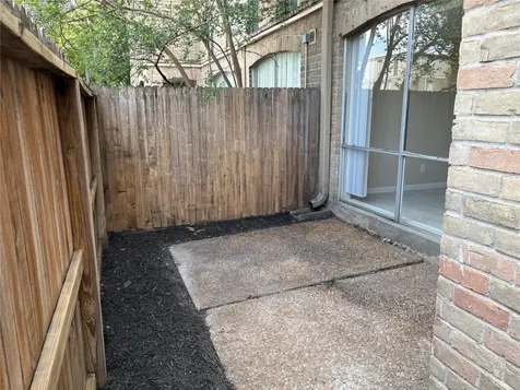 4645 Wild Indigo Street 366 Houston TX 77027