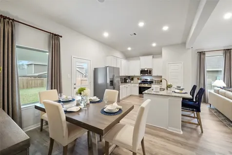 10912 Independence Road Cleveland TX 77328