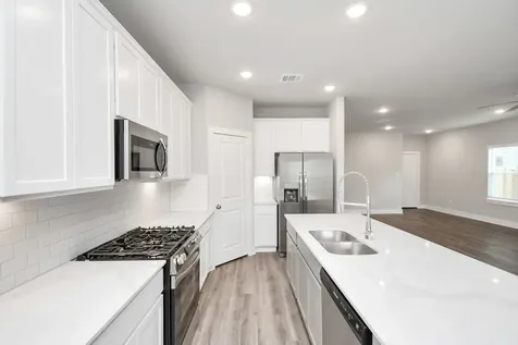21047 Bay Village Drive A Cypress TX 77433